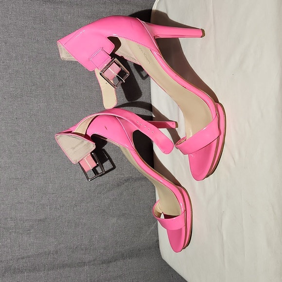 Calvin Klein Vivian Hot Pink Ankle Strap Sandal Heels Size 11 - Picture 2 of 13